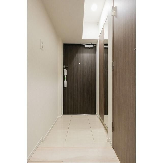 グランカーサ三ノ輪Ⅳの玄関