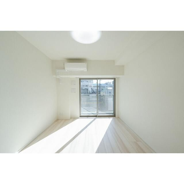 グランカーサ三ノ輪Ⅳの居間・リビング