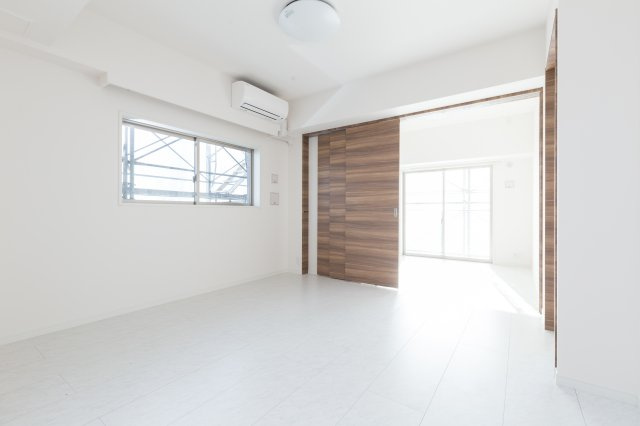 SYNEX UENO-MATSUGAYAの居間・リビング|※同タイプ参考写真です（カラータイプが異なる場合がございます）