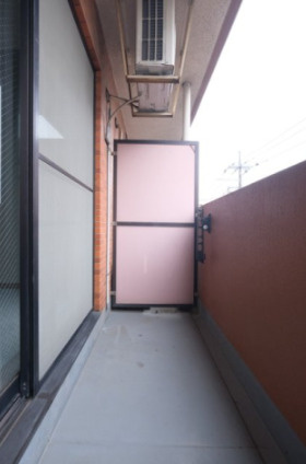 練馬区豊玉北１丁目の賃貸マンションのバルコニー