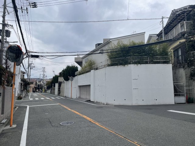 大阪市西淀川区の邸宅＋築浅店舗付きの前面道路含む現地写真