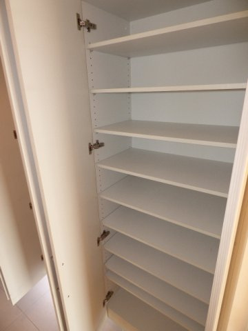 D'グラフォート大阪N.Y.タワー肥後橋の玄関