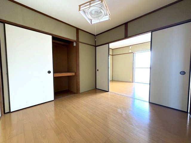 グレイス山王の洋室|洋室4.5帖（中央）