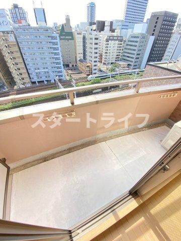 大阪市東淀川区東中島１丁目の賃貸マンションのバルコニー