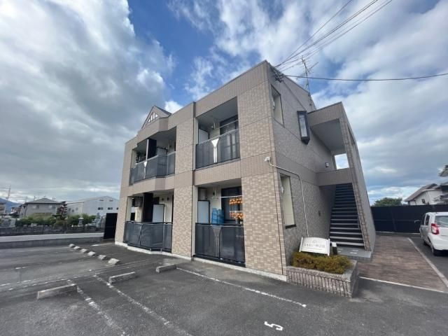 シャトー・中之庄の外観