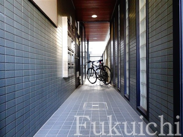 T-FLATのエントランス