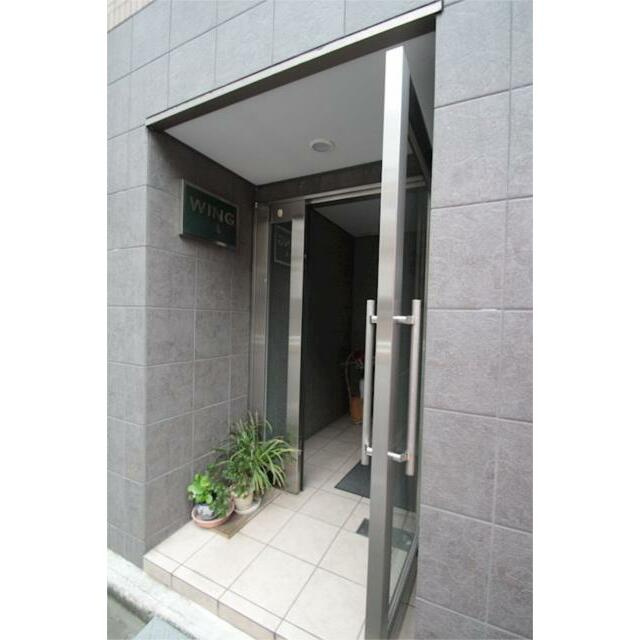 WING髙尾のエントランス