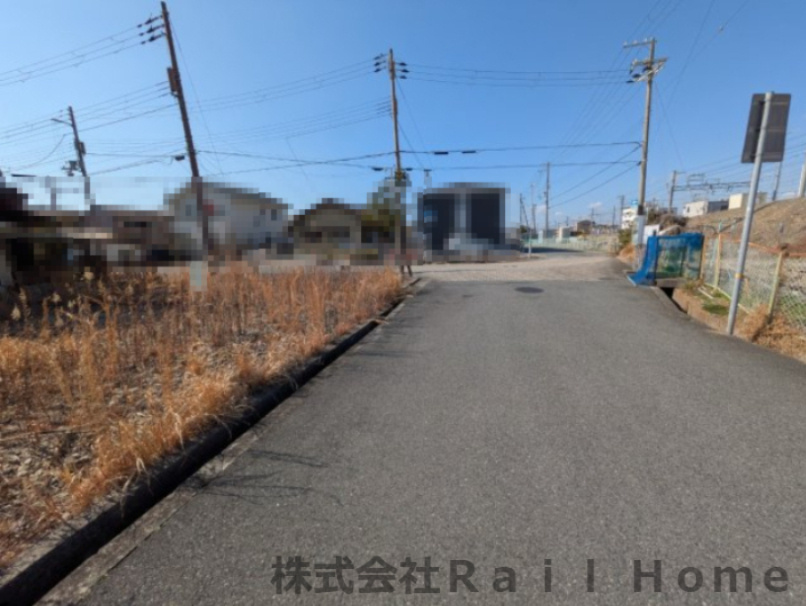 姫路市大津区天神町売り土地の前面道路含む現地写真