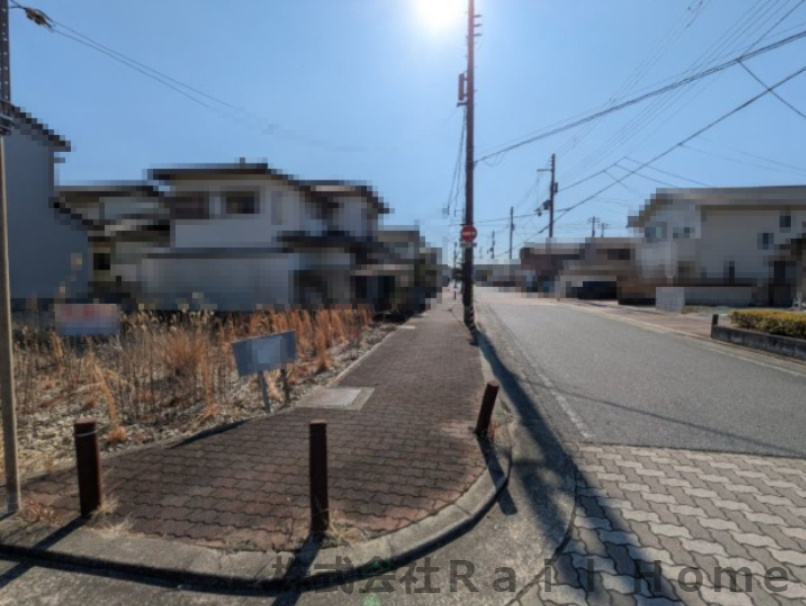 姫路市大津区天神町売り土地の前面道路含む現地写真