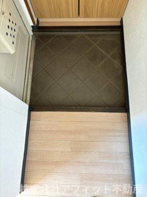 【エントランス】 | ヴィラ丹波屋A