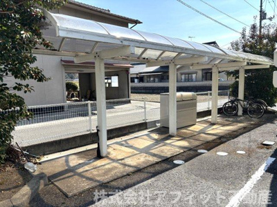【その他共用部分】 | ヴィラ丹波屋A | 屋根付き駐輪場
