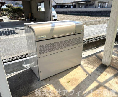 【その他】 | ヴィラ丹波屋A | 敷地内ゴミ置き場