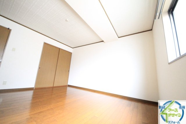 グリシーヌ静徳の洋室|類似写真