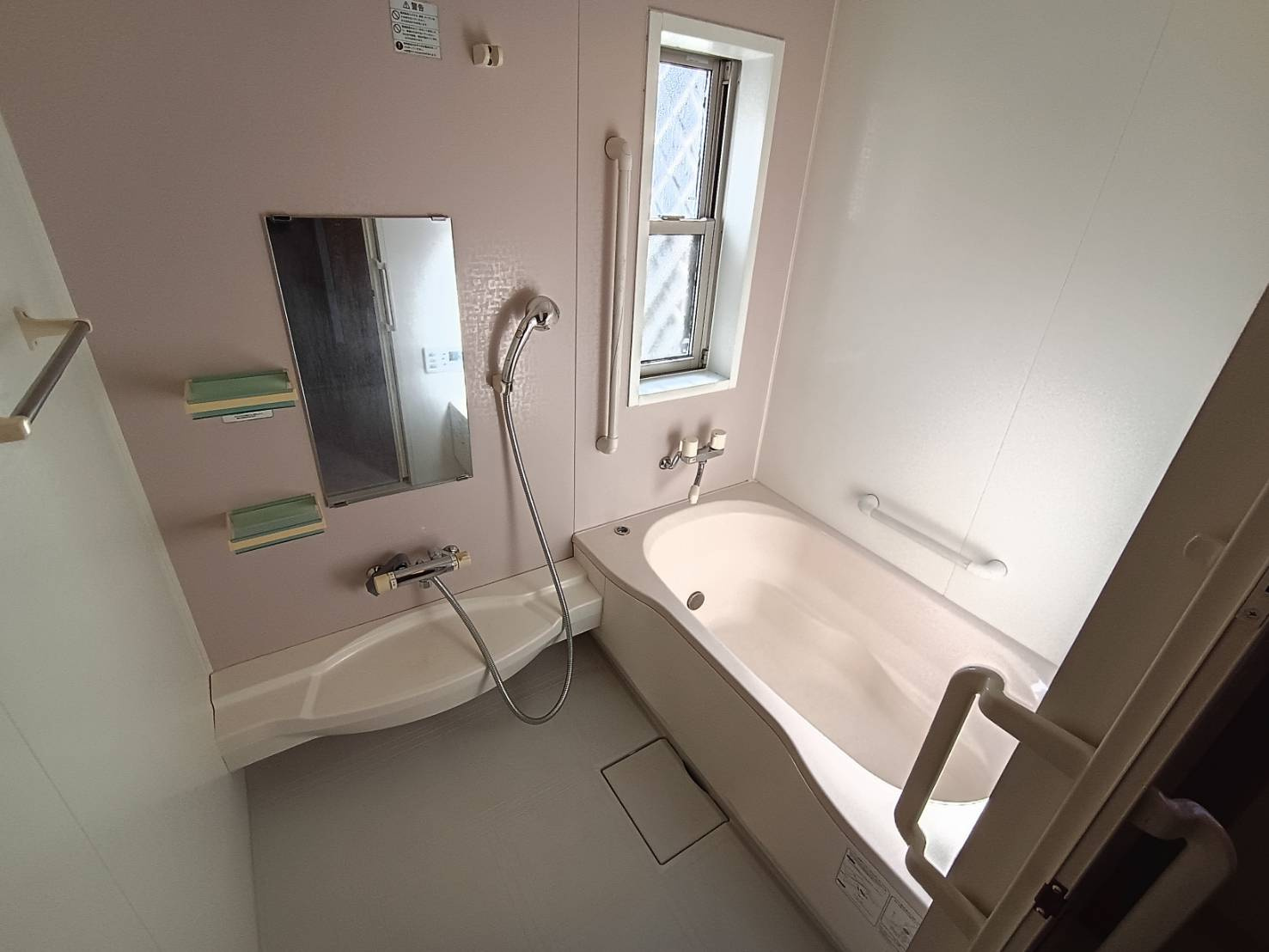 西条市喜多台104-15　中古戸建の浴室