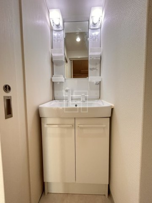 【独立洗面台】 | La CASA上本町 | La CASA上本町（ラカーサ上本町）　独立洗面化粧台