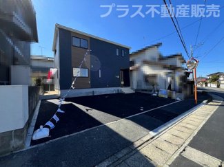 【外観】 | 現地写真。プラス不動産販売なら、現場の全ての棟をまとめてご見学頂けます。
