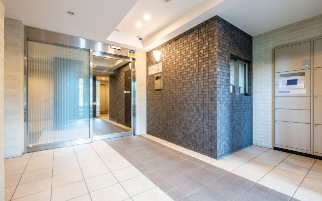 ライジングプレイス押上のエントランス