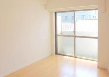 ライジングプレイス押上の居間・リビング