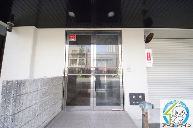 ベルゲンハイツ明石のエントランス|※類似部屋