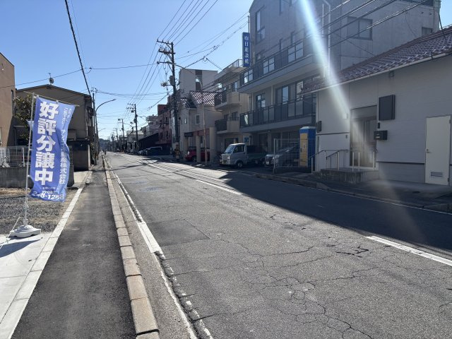 南区宇品御幸1丁目の前面道路含む現地写真