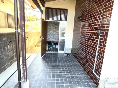 【玄関】 | 生駒郡三郷町勢野西5丁目