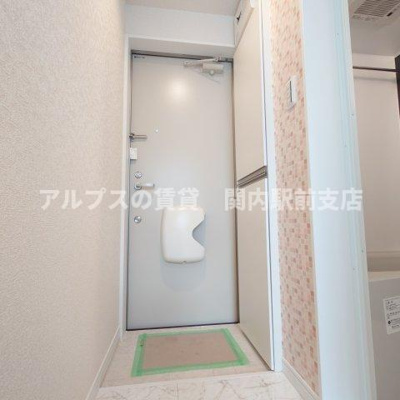 【玄関】 | ユナイト山手アドリアン