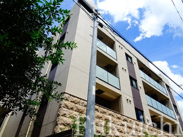 アジュールテラス目黒祐天寺の外観