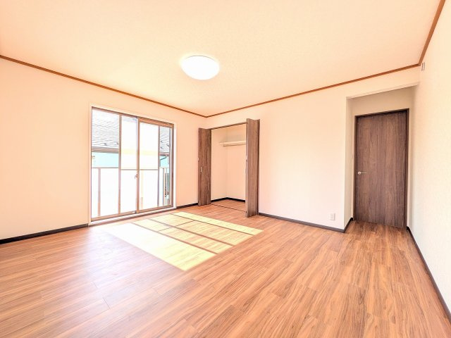 八王子市　石川町　中古戸建ての収納|～収納力の高いクローゼット完備～