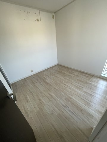 海南市且来・中古戸建・54753の洋室