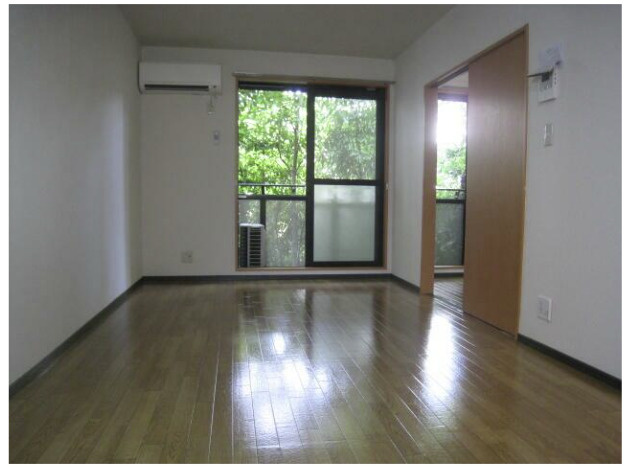 フレール松原の寝室