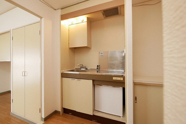 グリーンハイツ今津のキッチン