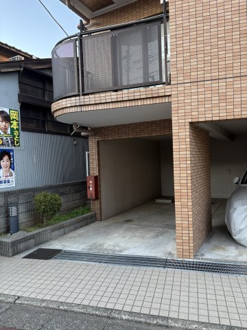 西大井フラッツのエントランス