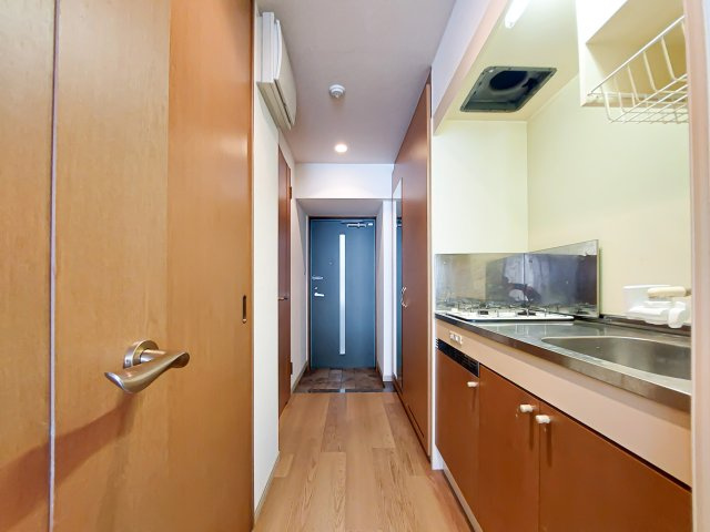 グランドサヴォイ　7階の玄関|別号室のものです。現状優先になります。