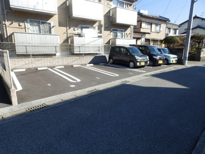 ベガの駐車場|駐車場