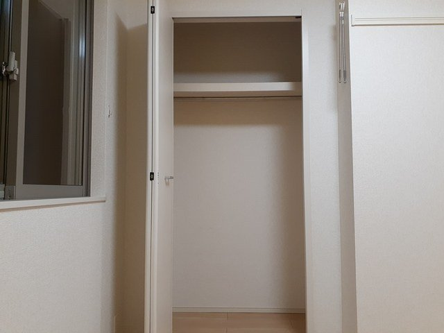 ＬＹＮＸ　ＣＯＵＲＴの収納