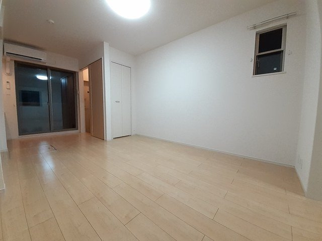 ＬＹＮＸ　ＣＯＵＲＴの居間・リビング