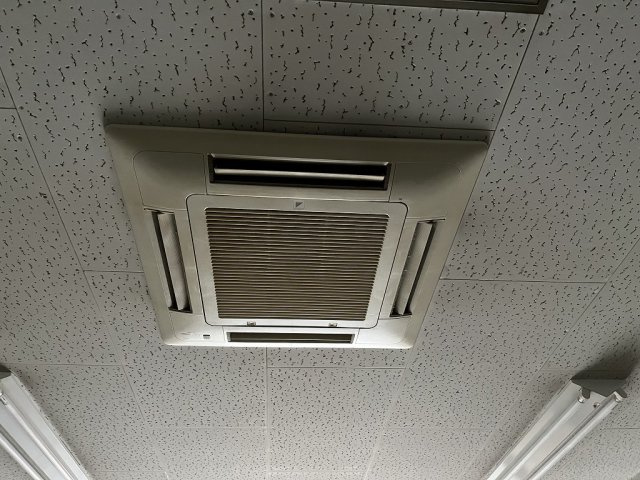 大阪市浪速区大国１丁目の店舗事務所の内装