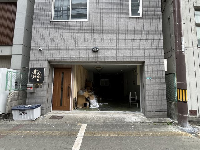 大阪市浪速区大国１丁目の店舗事務所の外観