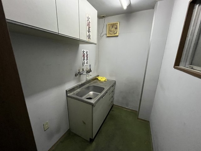 大阪市浪速区大国１丁目の店舗事務所の内装