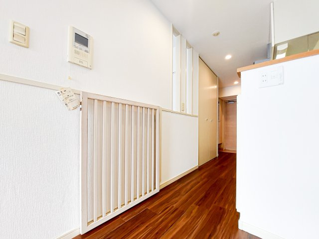 サヴォイフェアリーパーク　2階のその他|別号室のものです。現状優先になります。
※床・設備の色はお部屋によって異なります。