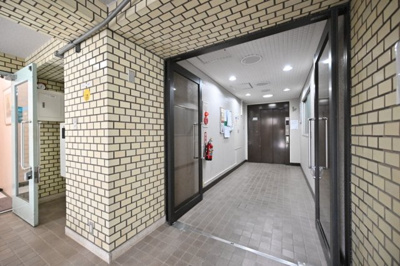 【エントランス】 | 本郷モトフジビル