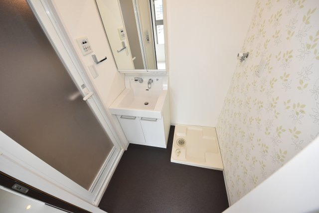 ギャラリー谷町の洗面所