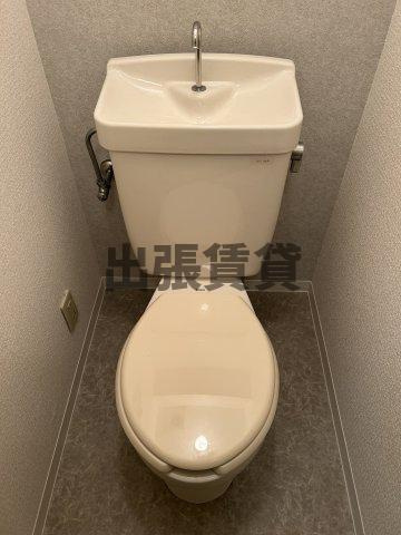 仲介手数料0円！！エステート弦四路のトイレ