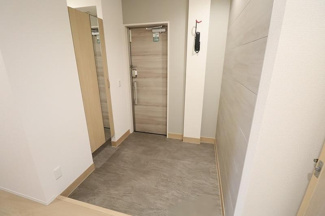 【玄関】 | D's LIEN (ディ-ズリアン)C