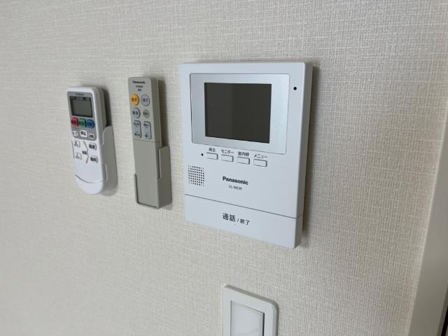 シルバーフォックスのセキュリティ|カメラ付インターホン