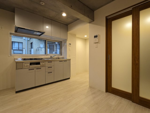 ミオテゾーロ哲学堂カーザの居間・リビング|居間です