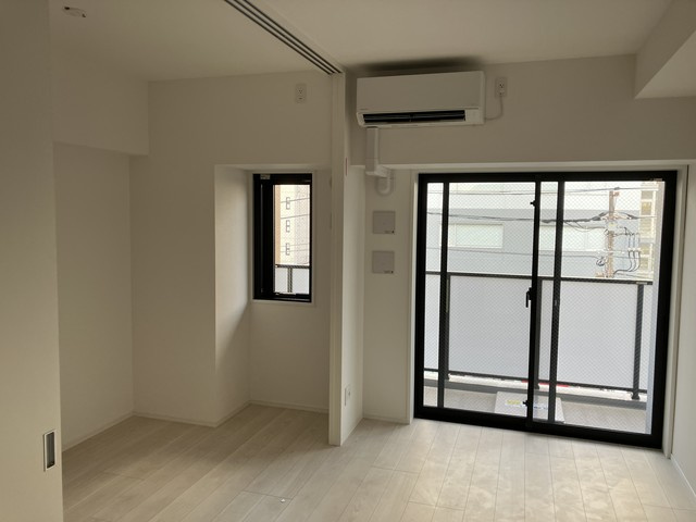 エル・セレーノ横浜の居間・リビング|※写真は同タイプ住戸です。