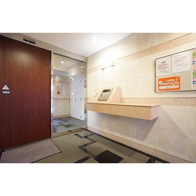 クオーレ西新宿のエントランス|エントランスです