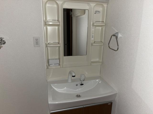 ルボヌールの独立洗面台|洗髪洗面化粧台