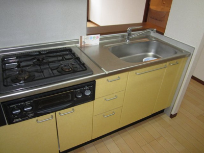 【キッチン】 | ボンヌシャンス | グリル付き３口ガス